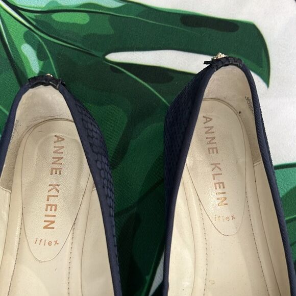 Anne Klein suede, navy snake flats - Picture 4 of 10